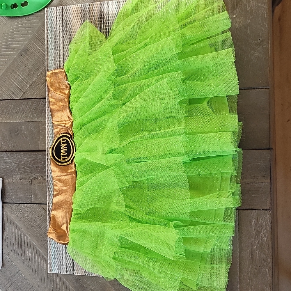 NWOT Girls Ninja turtle skirt/tutu